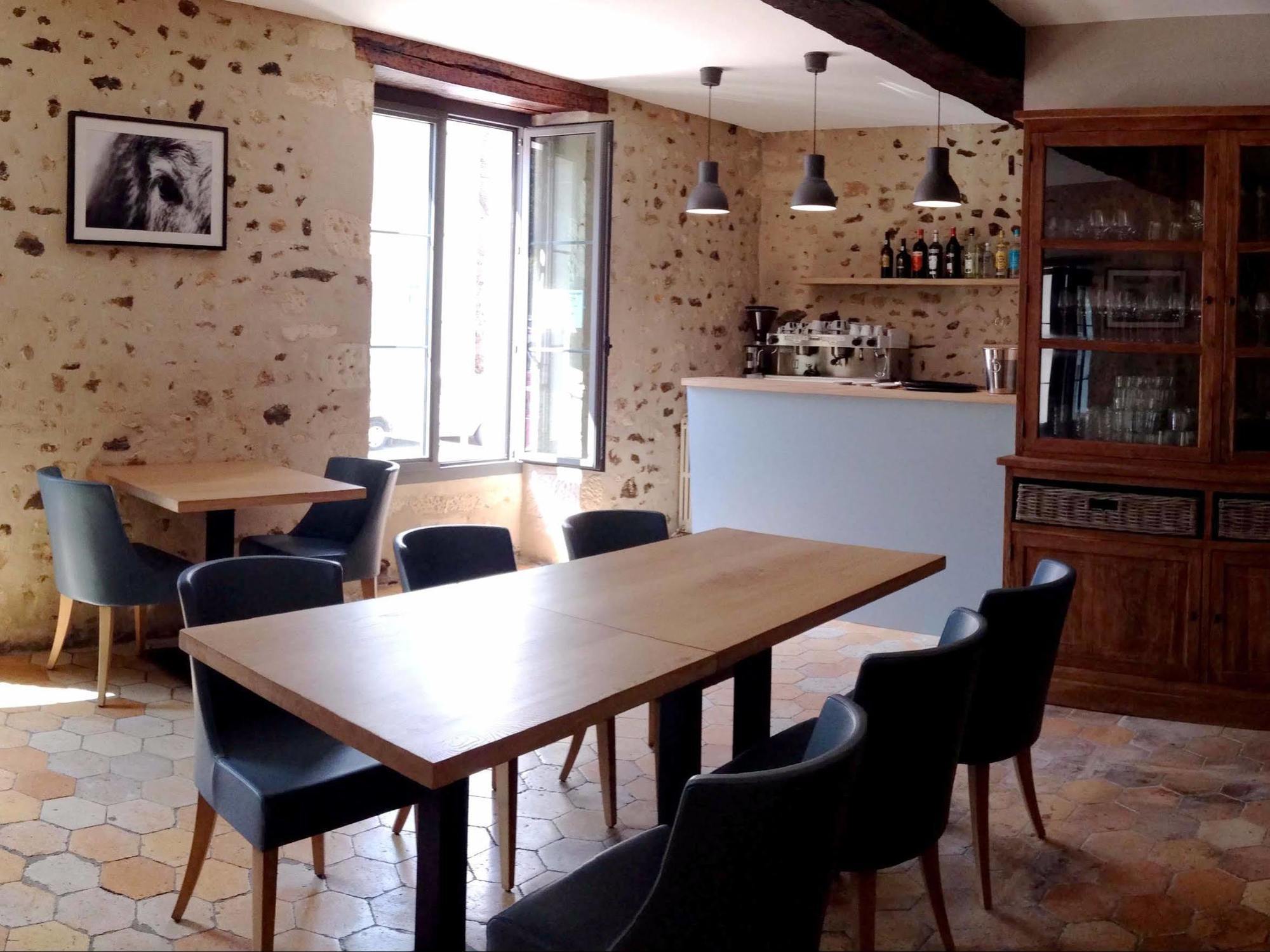 Logis - Auberge De L'Abbaye Thiron-Gardais Екстер'єр фото
